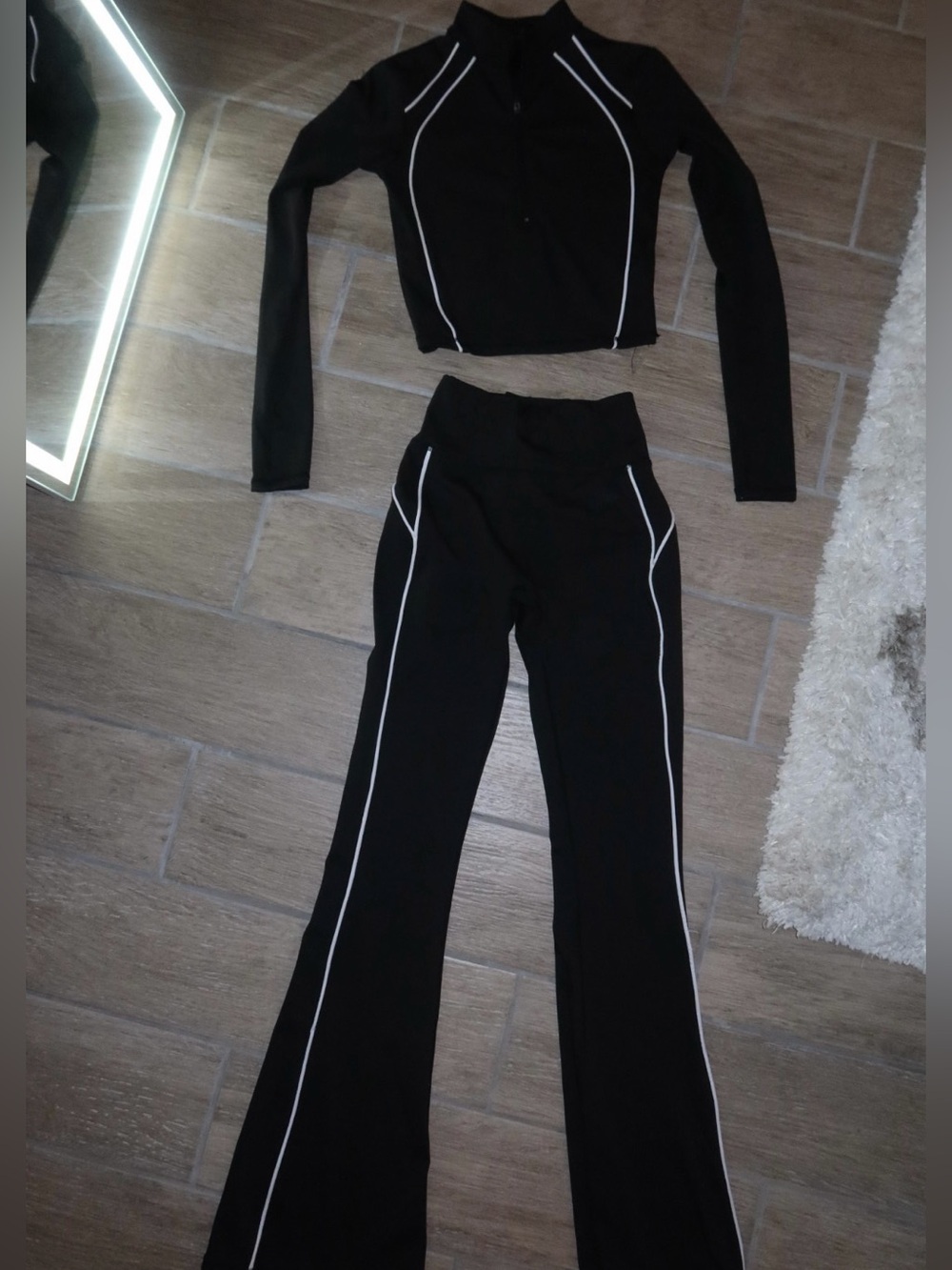 Active flare legging and top set
